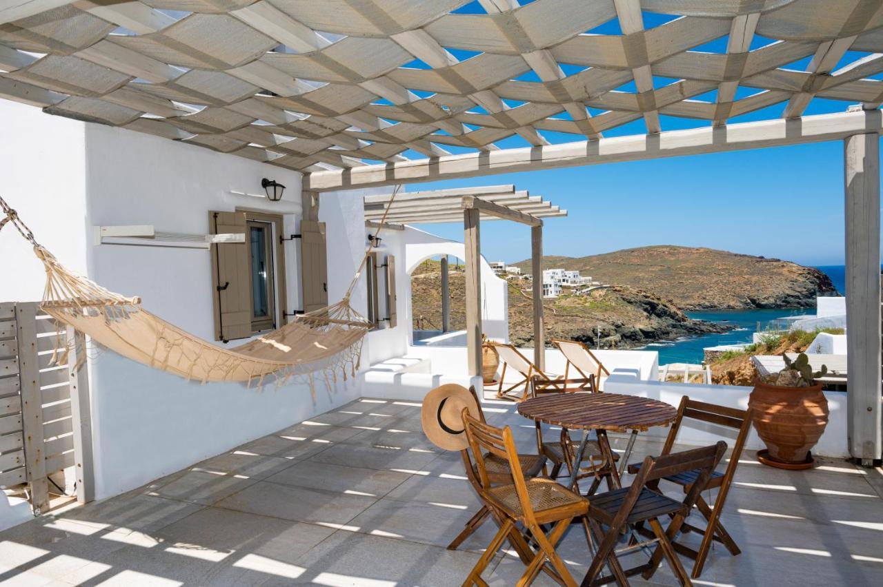 Miramare Mykonos * Merchia Beach