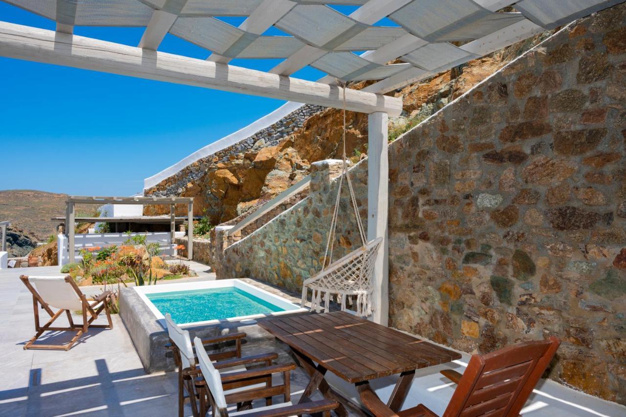 Miramare Mykonos * Merchia Beach